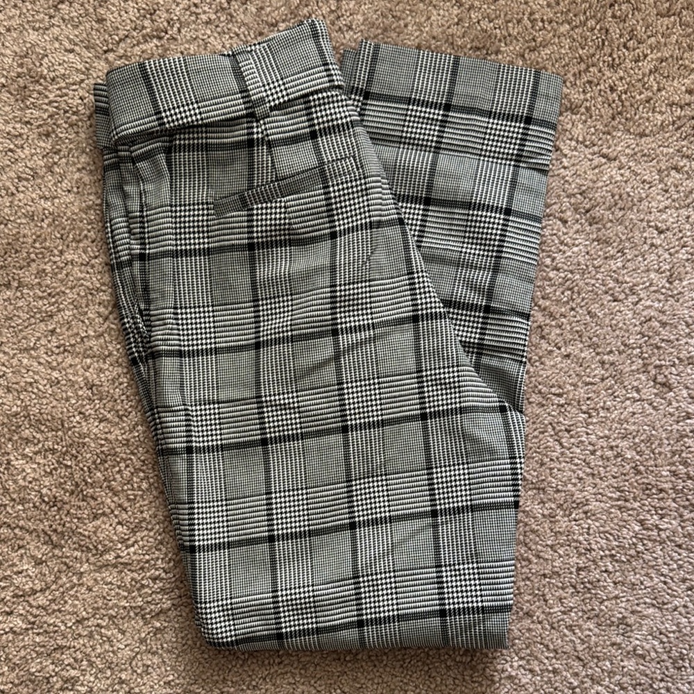 Aritzia Babaton Gray Dress Pants Tailored Fit - Picture 4 of 4